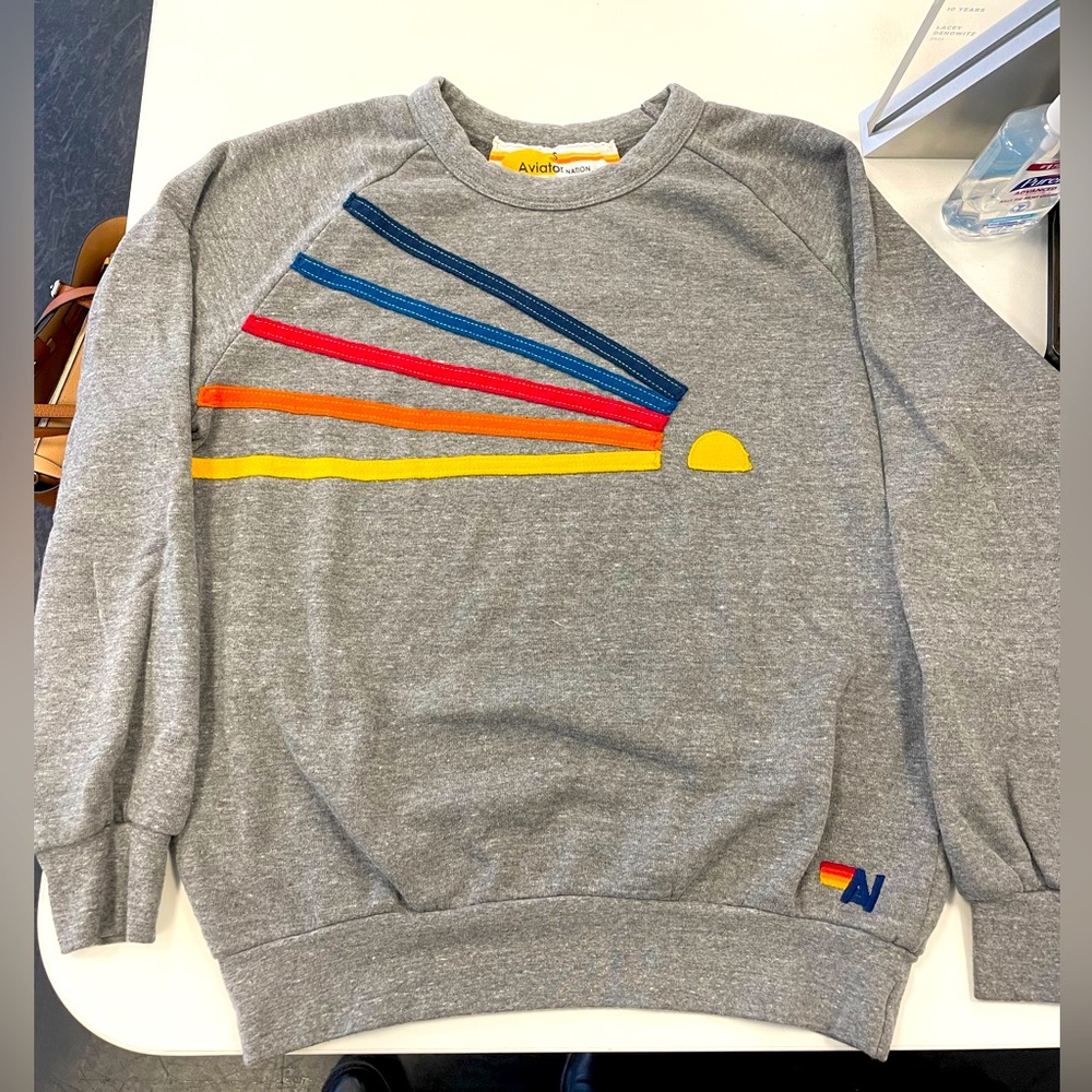 AVIATOR NATION sweatshirt small